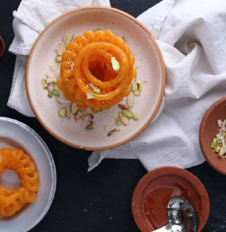 Almond House Jangiri (Imarti), 250 g-1.webp